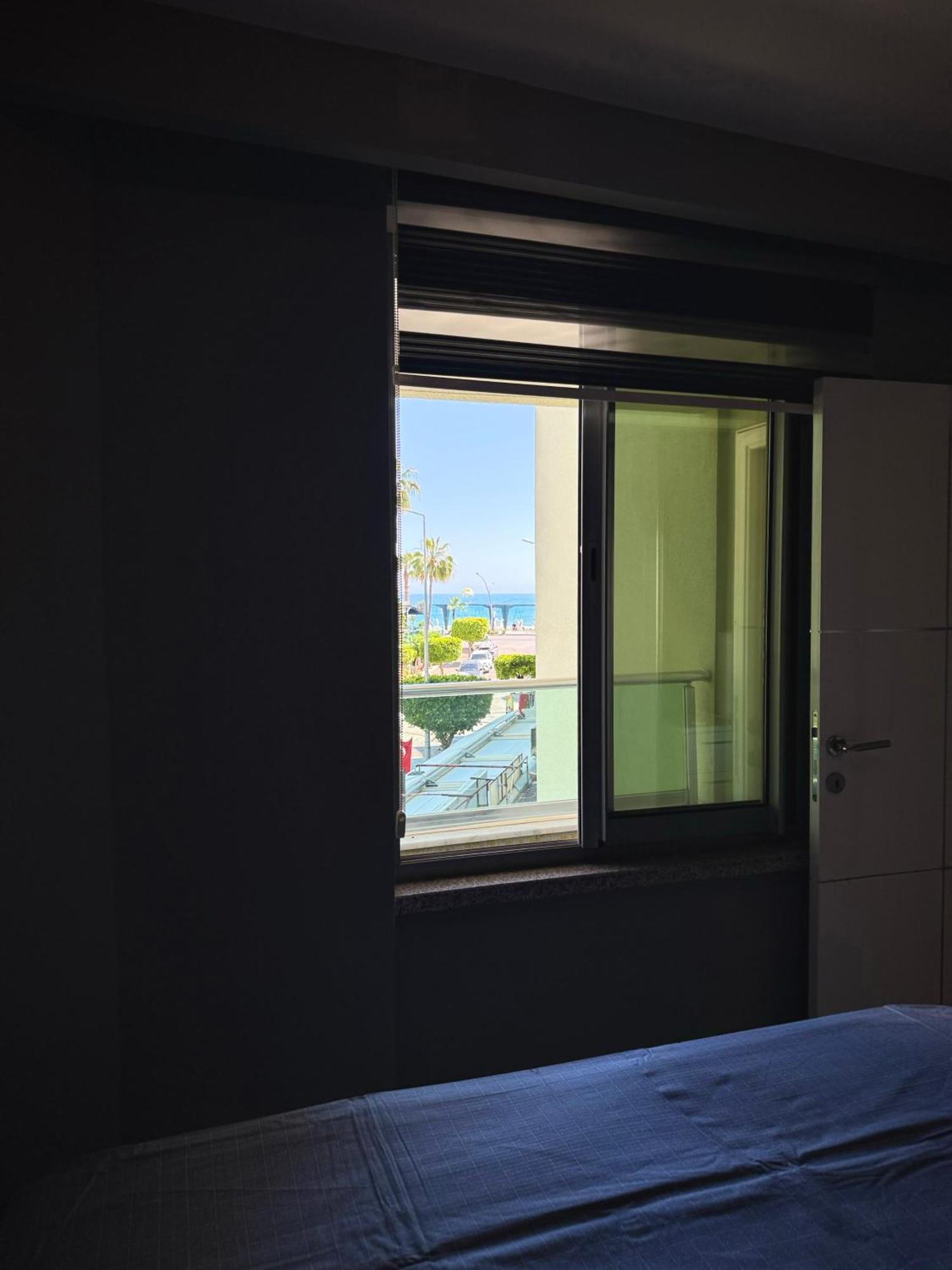 Sa Apartments! Beachfront Apartment With Sea View & Pool Alanya Exterior foto