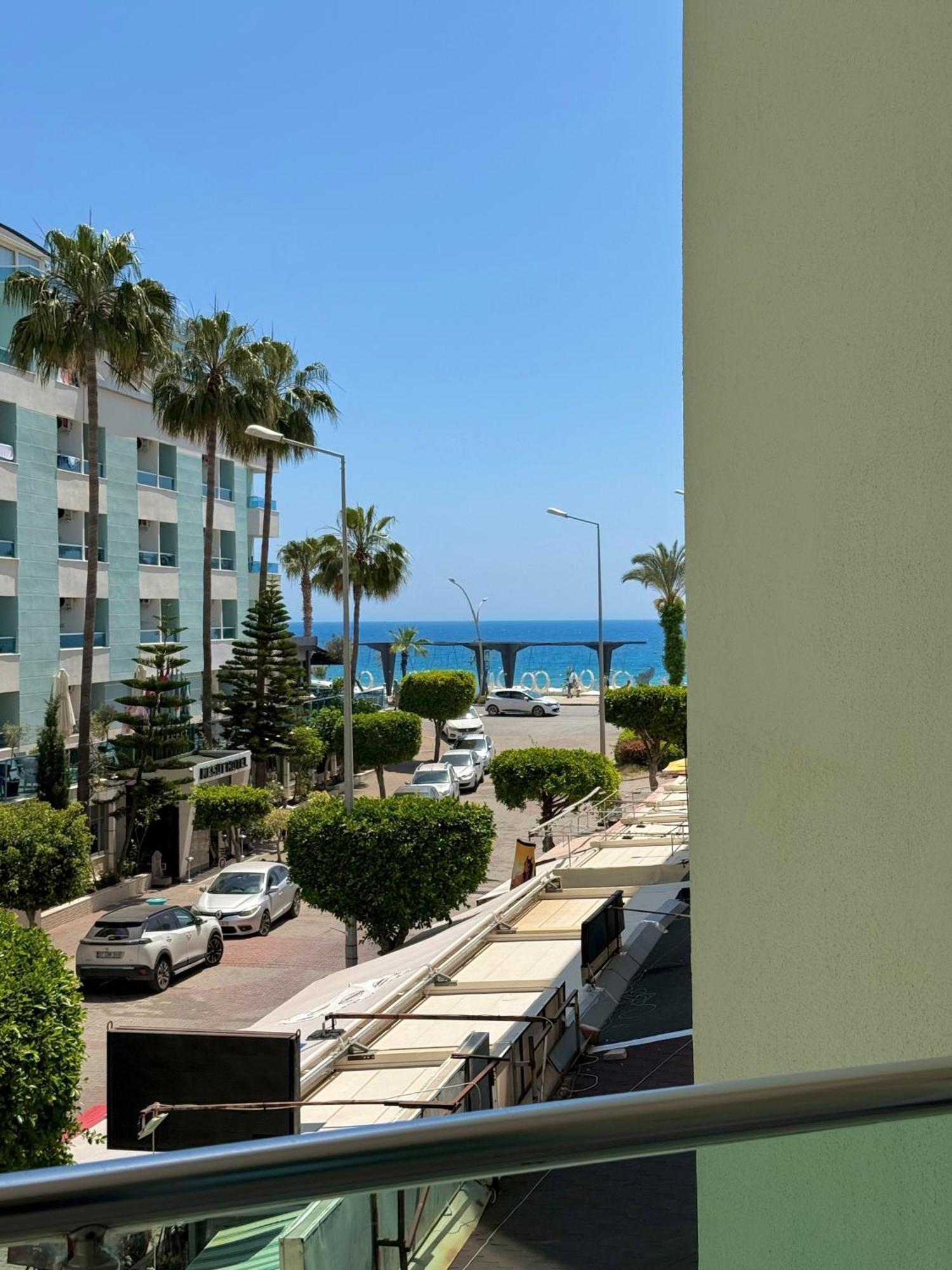 Sa Apartments! Beachfront Apartment With Sea View & Pool Alanya Exterior foto