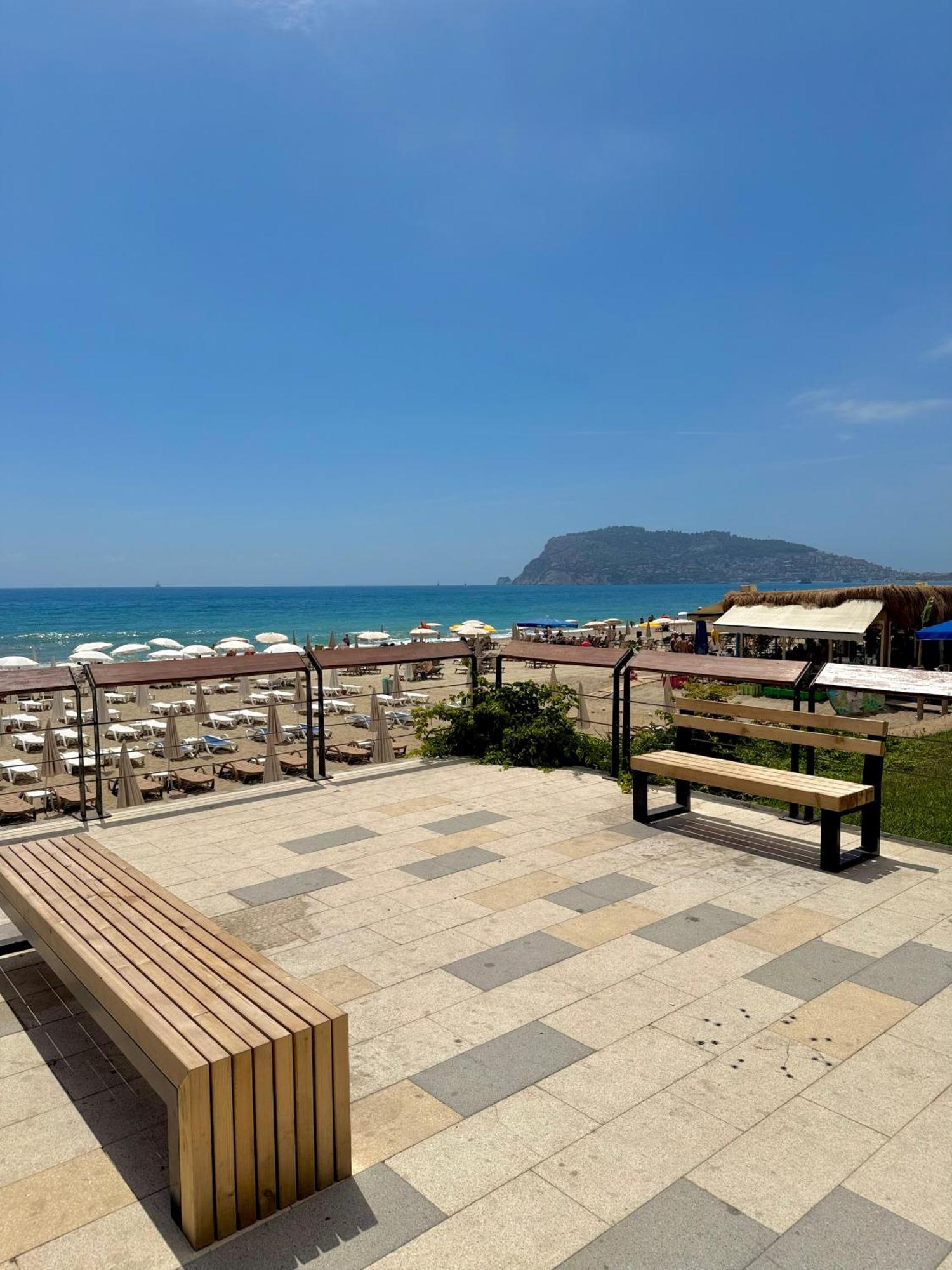 Sa Apartments! Beachfront Apartment With Sea View & Pool Alanya Exterior foto