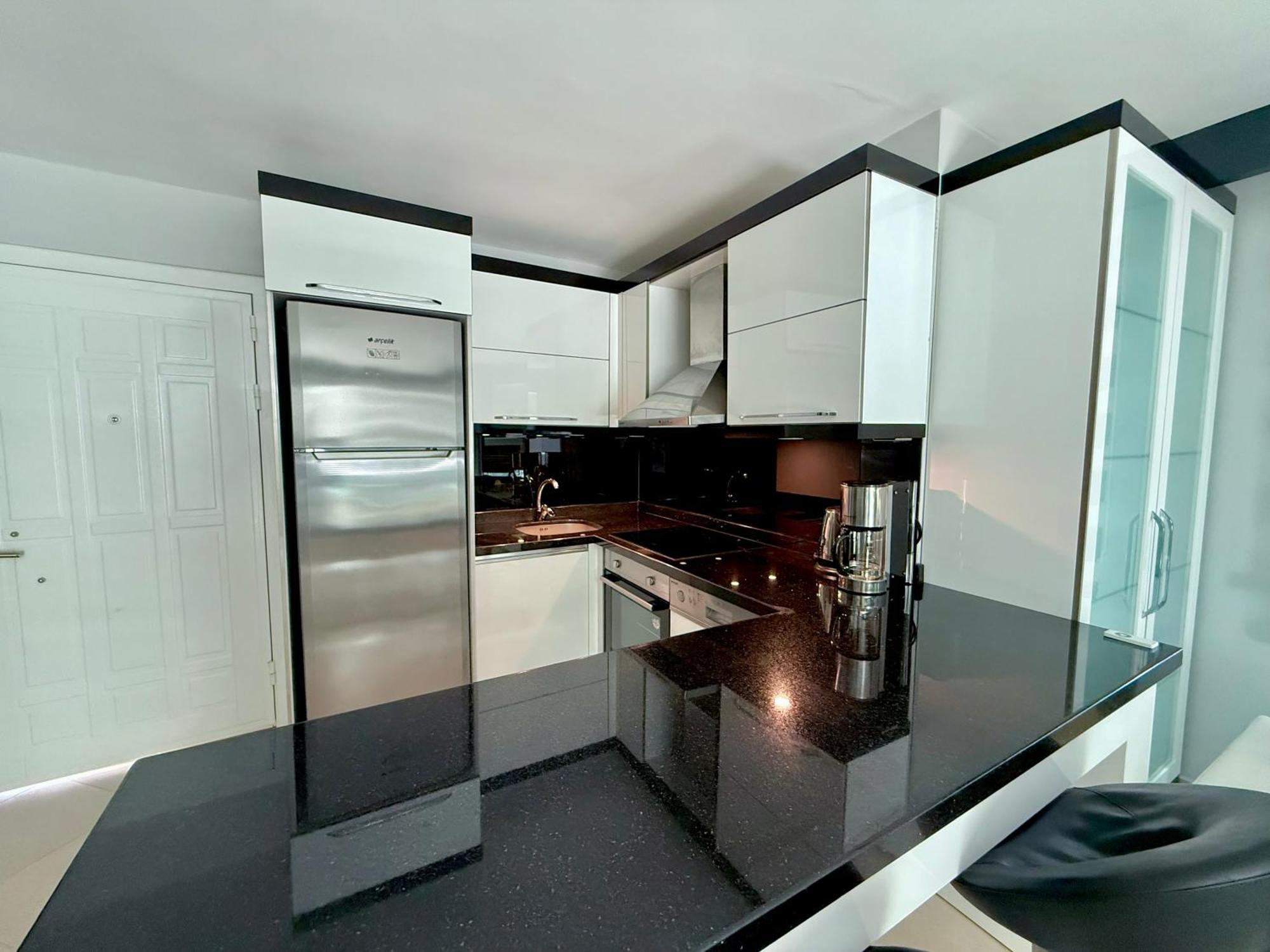 Sa Apartments! Beachfront Apartment With Sea View & Pool Alanya Exterior foto